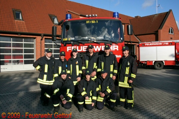gruppeprall08062009.JPG